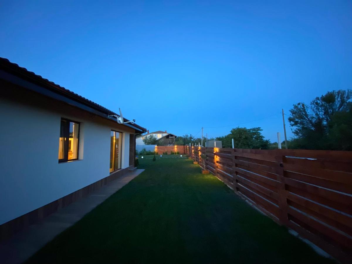 Sea You Guest House Ezerets Exterior photo